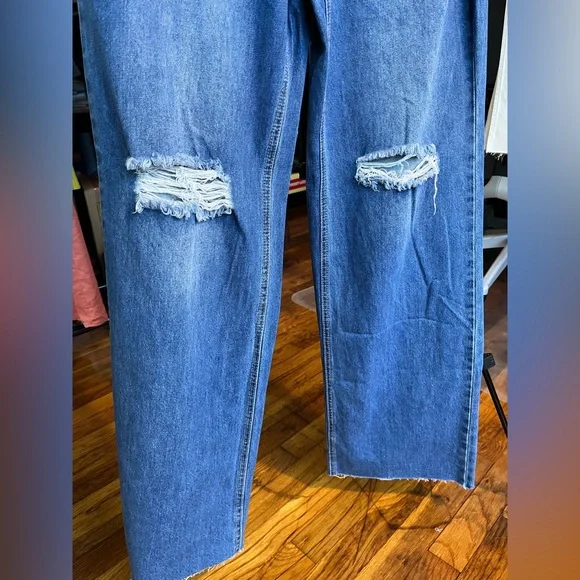 NEW With Tags YMI Dream Authentic Denim 90’s Wide Leg High Waisted Jeans 1 of 2 - Picture 7 of 15